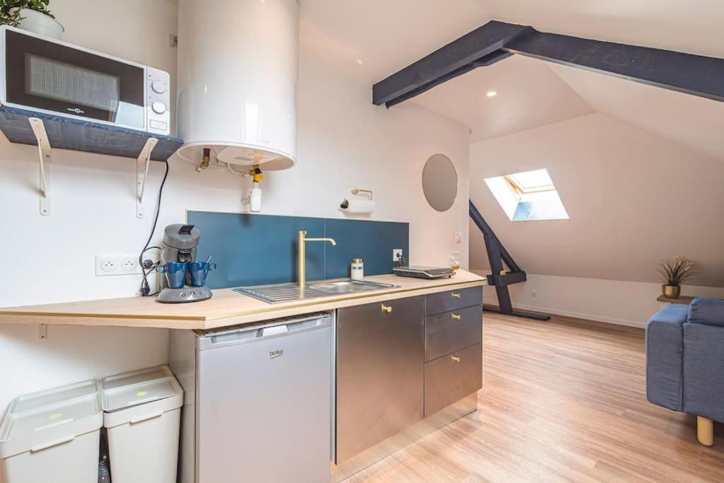L'Azur Dore, Studio Pour 2 Voyageurs Isles-sur-Suippe Exterior photo